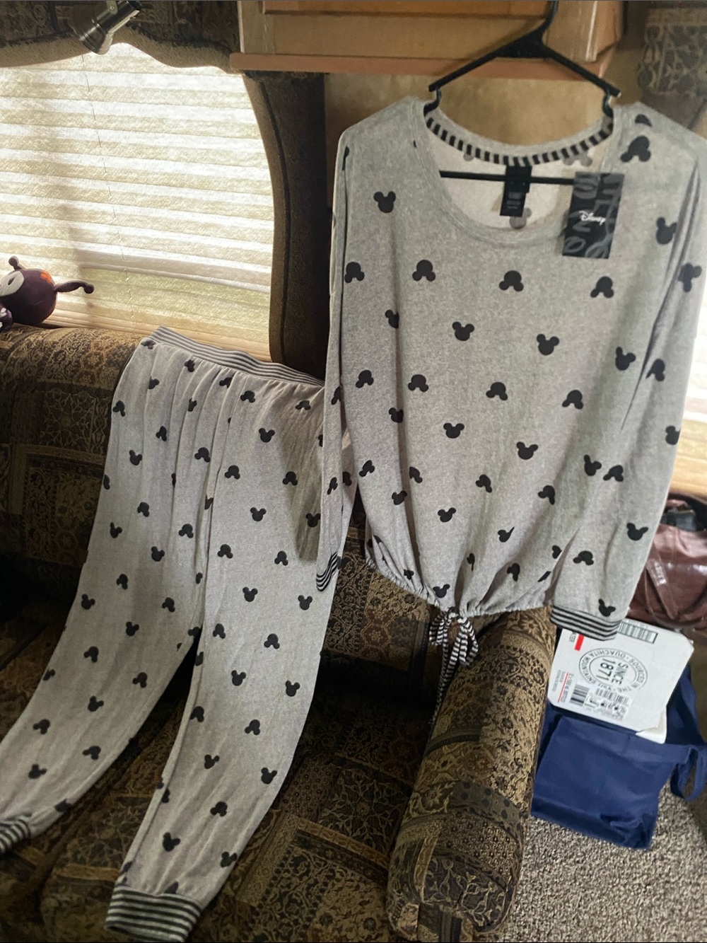 Disney Light Gray Mickey Head Print Women's Pajama Set